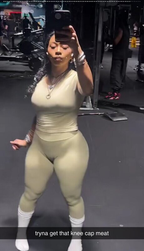 goldenbihxo exclusive model images