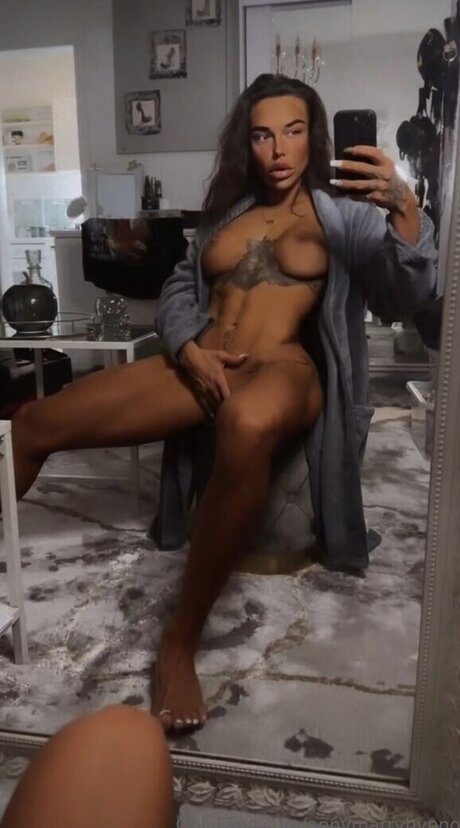 Anny Marry top pornstar photo