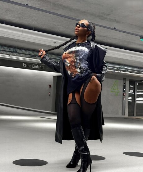 big tits cougar onlyfans art nude images