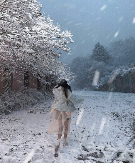 undressing onlyfans free sex gallery