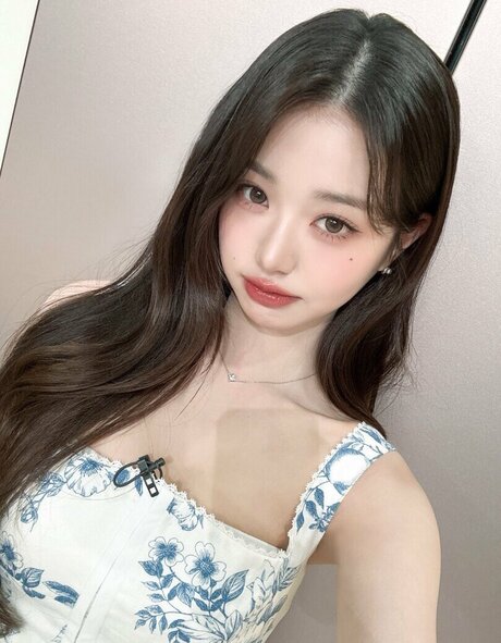 Jang Won young pornographic star pictures