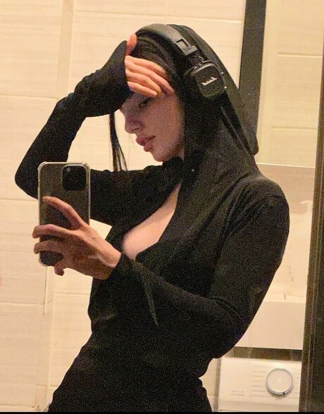 pizzahubbbb hot model archive