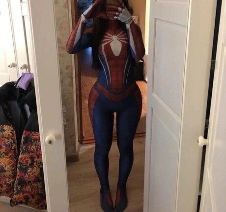 pizzahubbbb nude model pics