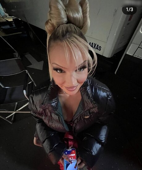 shemale onlyfans beautiful naked gallery