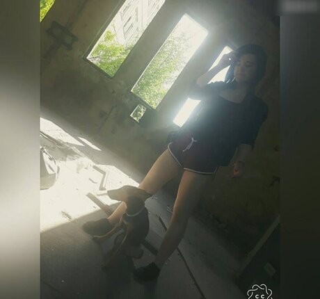 Laura Knoblauch pornographic star pic