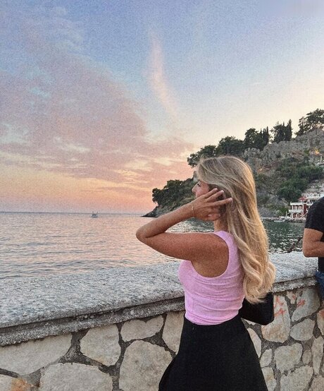 Melina msxou beautiful pornstar pics