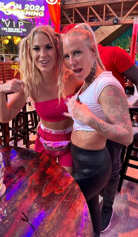 Isi Gl ck star erotic pics