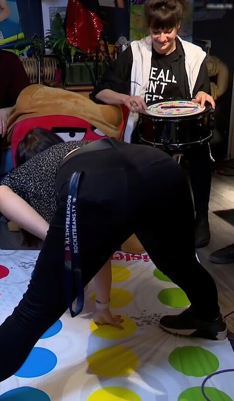 swimming pool onlyfans hot naked images