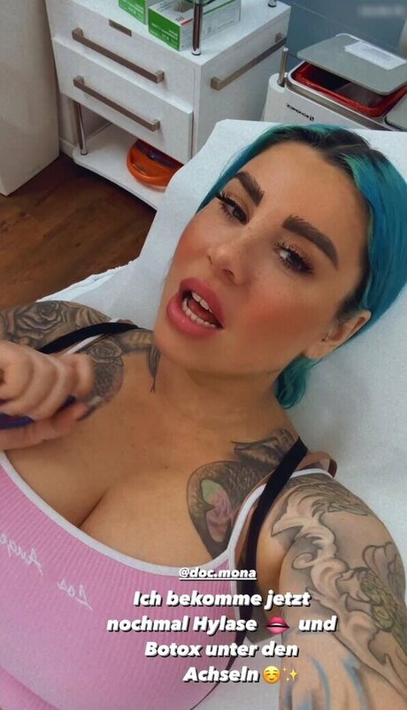 Kate Merlan adult model images