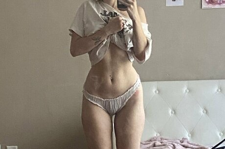 Elissa Beck free model gallery