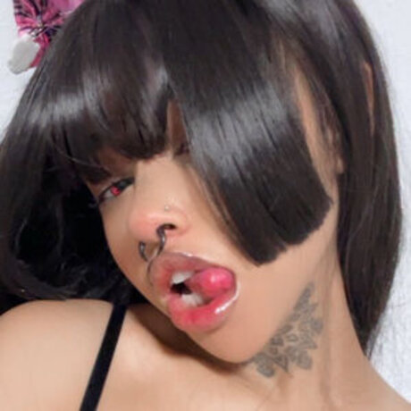 populonuar xxx pornstar gallery