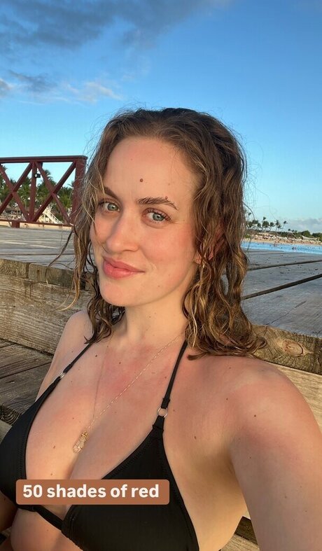 Justleo model sexy pic