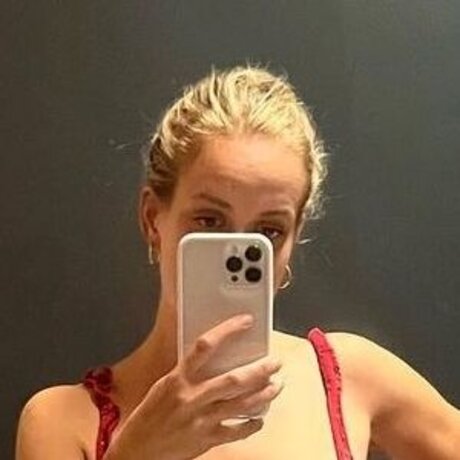 Justleo model porn photos