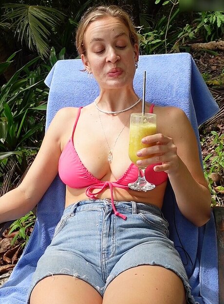 Justleo star free image