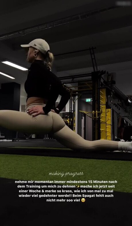 Lina D ren pornstar adult gallery