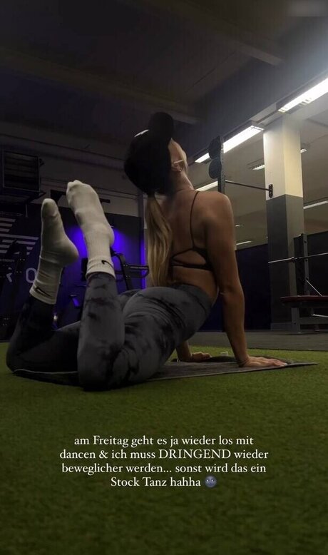 Lina D ren model pretty pic