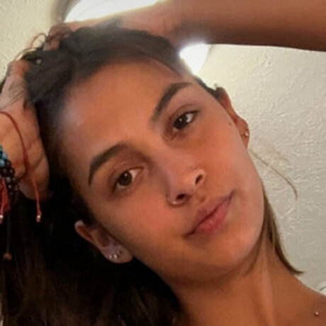 Lizzy Wildfong erotic actress pictures