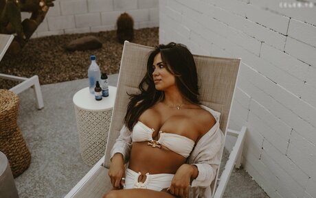 Sweetkarmaaa pretty model pictures