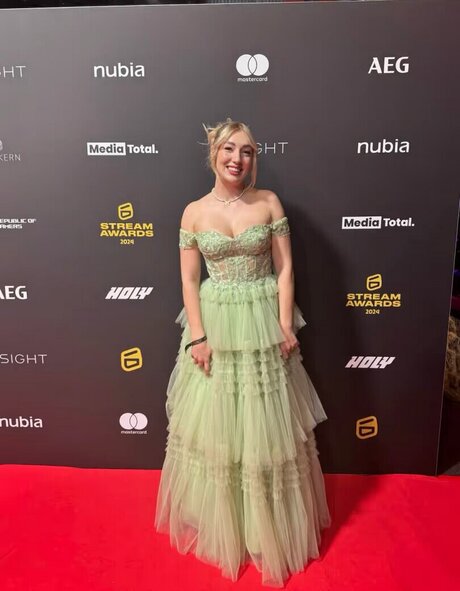 Starletnova top star img