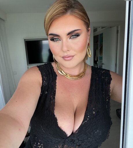 swinger milf onlyfans xxx picture