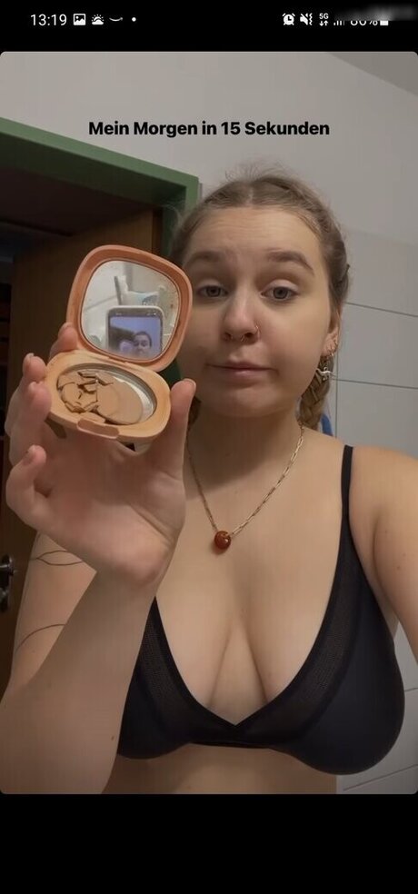 Viky kid naked star pics