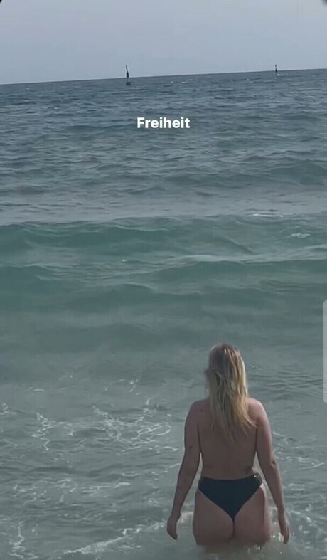 Viky kid model porn pic