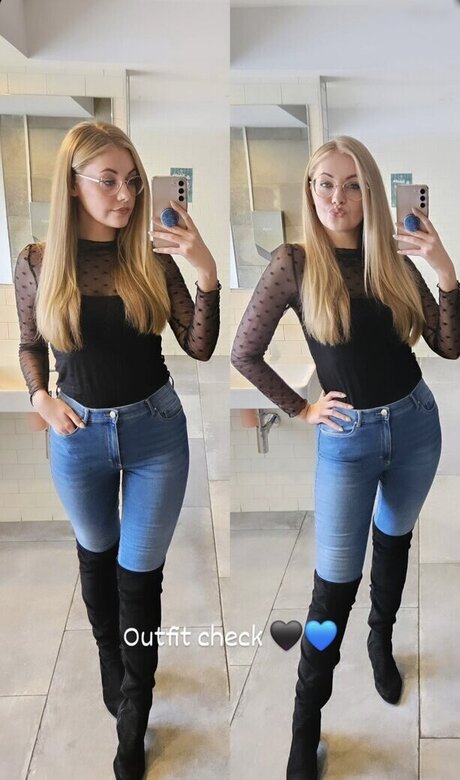 Sarah Milkowski pornstar adult archive