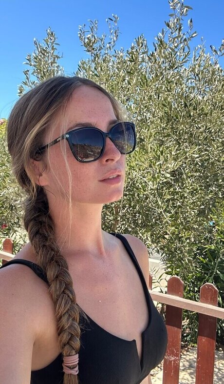 milf pregnant onlyfans free images