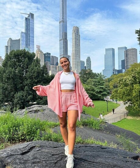 Alina Wachinger star sexy picture