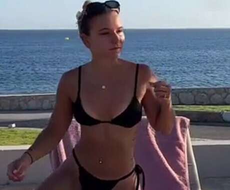 Alina Wachinger xxx star img