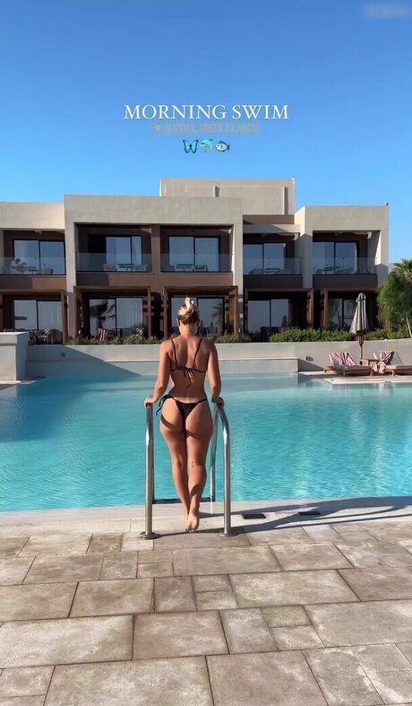 big tits squirt onlyfans beautiful xxx image