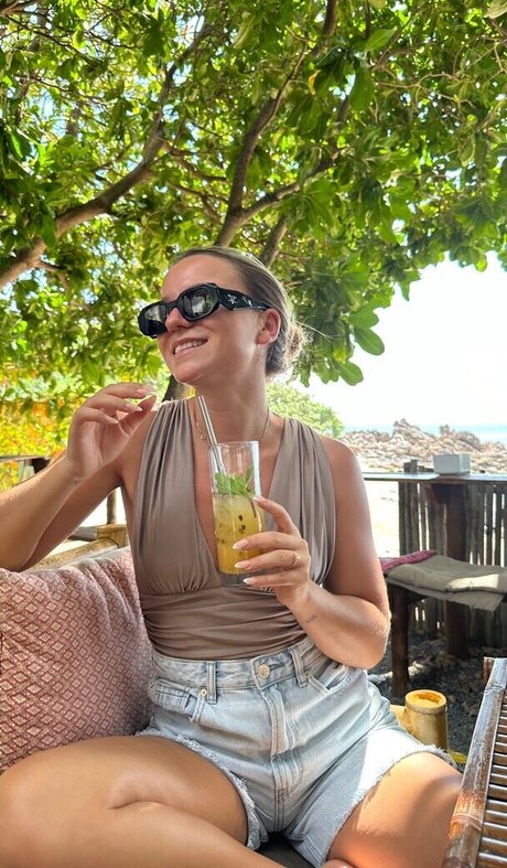 Alina Wachinger top actress photo