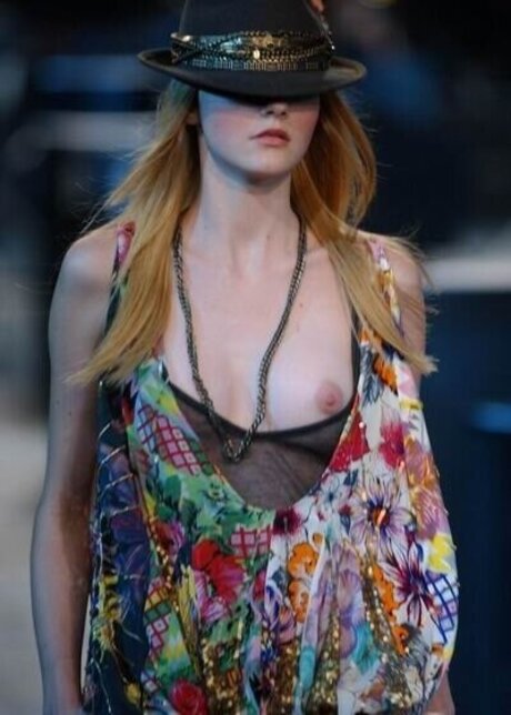 teen dildo onlyfans best image