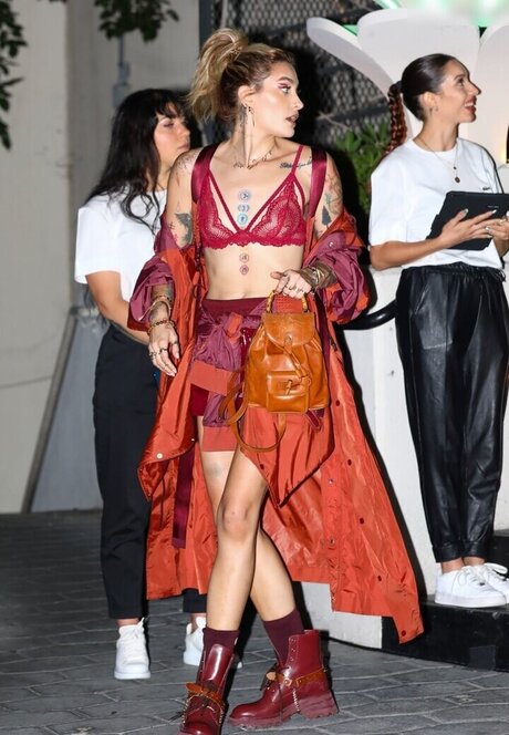 18 free onlyfans beautiful xxx images