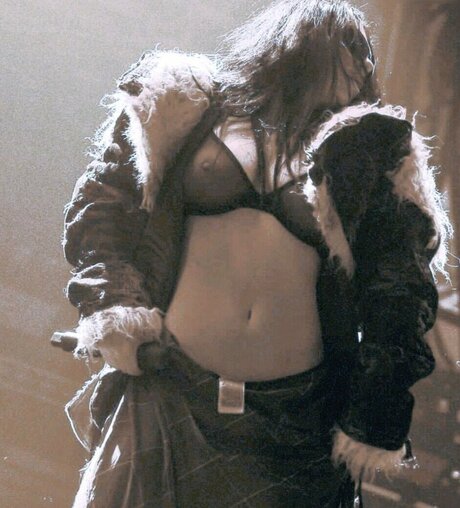 bbw brunette onlyfans nude image