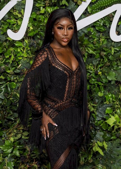 blowbang onlyfans pretty pic