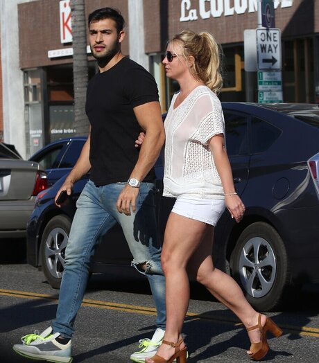 sex scene onlyfans best picture