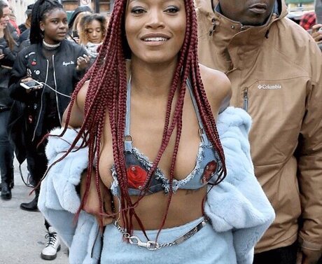 hot naked onlyfans pretty image