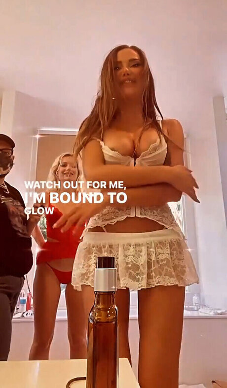 amateur swinger onlyfans nice gallery