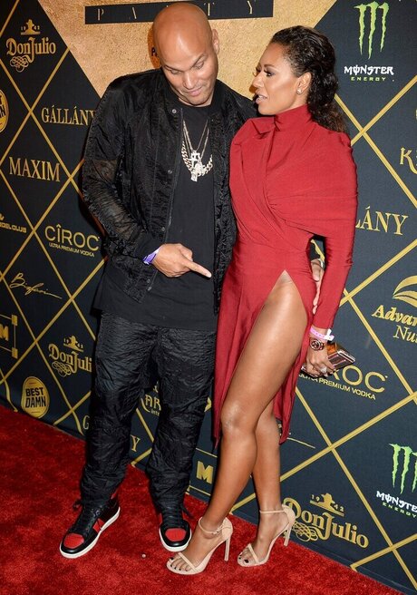 big tits curvy onlyfans erotic photo