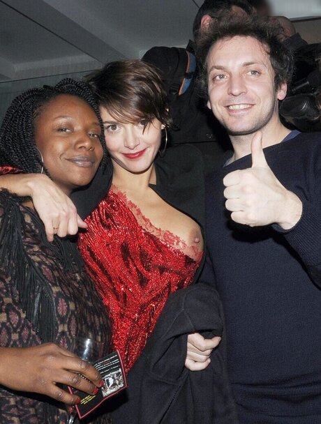 video call onlyfans pretty img