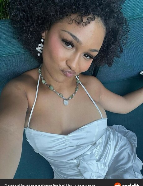 veondremitchell model xxx images