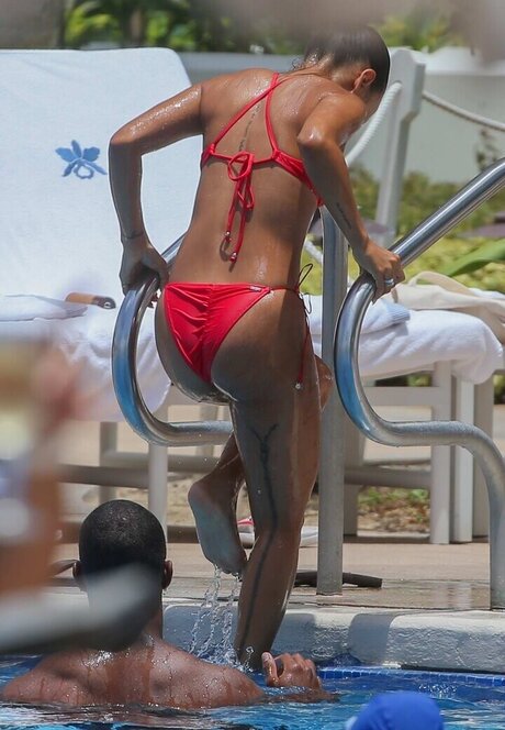 Karrueche Tran pornstar high quality pictures