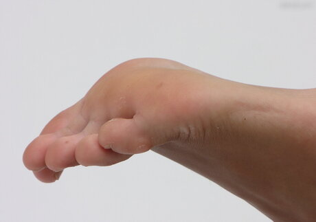 Footlovegirls free star pic