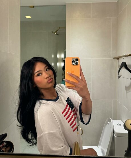 teen ladyboy onlyfans art porn gallery