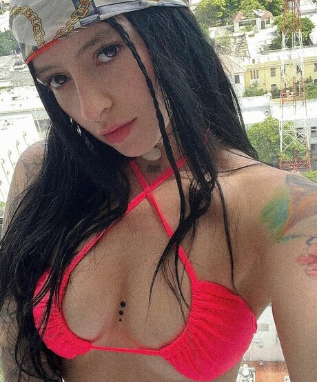 Michelle Fox hd star image