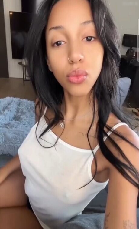 Aalishass Alishakone art model img