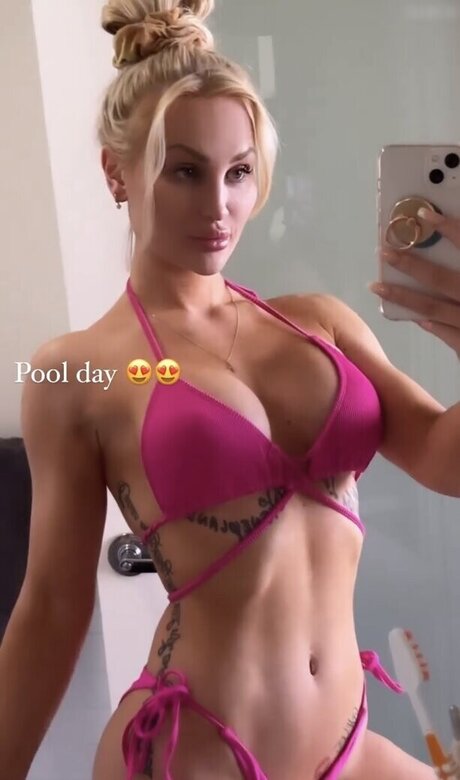 gym onlyfans erotic photo