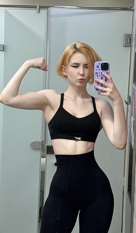 ohikopoi porn star pics