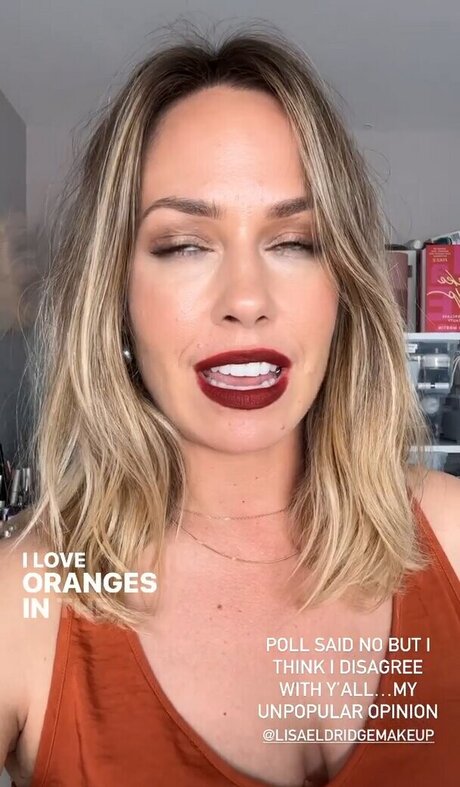 Celebrity Guilty Pleasures Underrated Women model pretty pictures